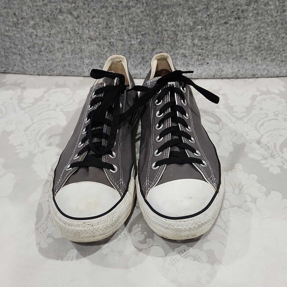 Chuck Taylor All Star Canvas Low, Size 13, Gray,EUC - Picture 2 of 7